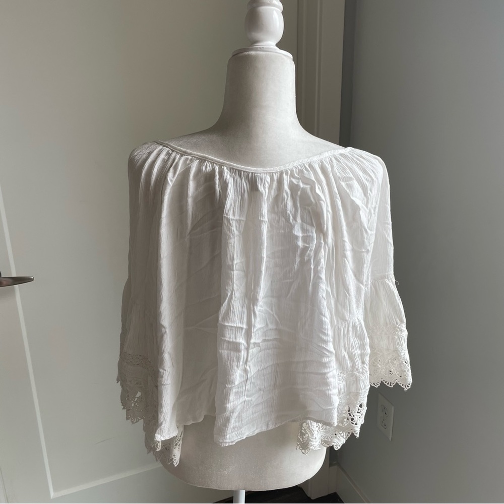Band of Gypsies Bohemian Bell Sleeve Top - Picture 4 of 7